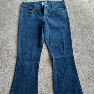 Long/Dark Bootcut Jeans (they look brand new)